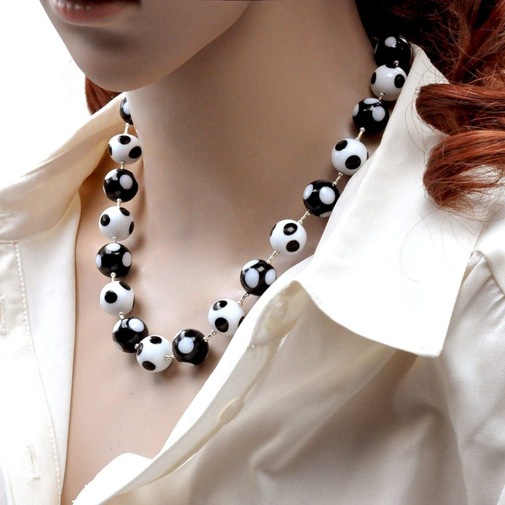 Ball white black polka dots - black murano glass necklace polka dots in the genuine murano glass of venice