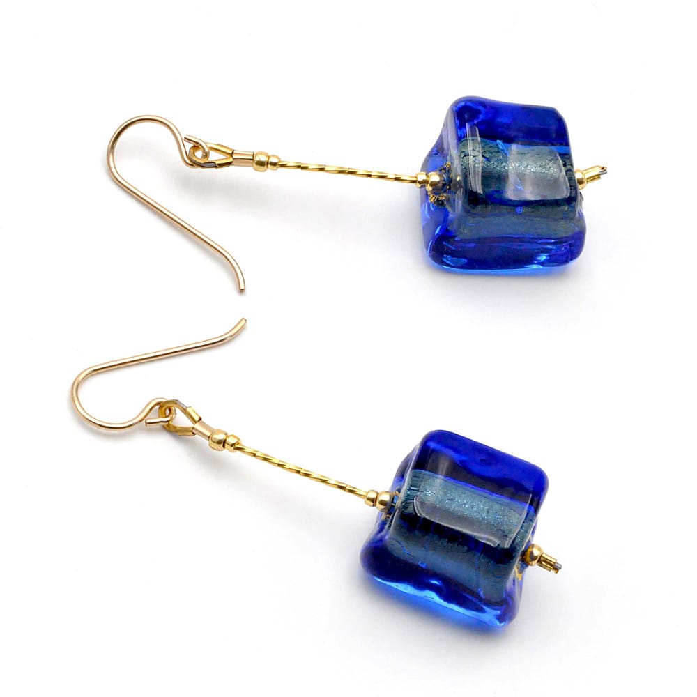 Blue murano glass drop earrings of venice