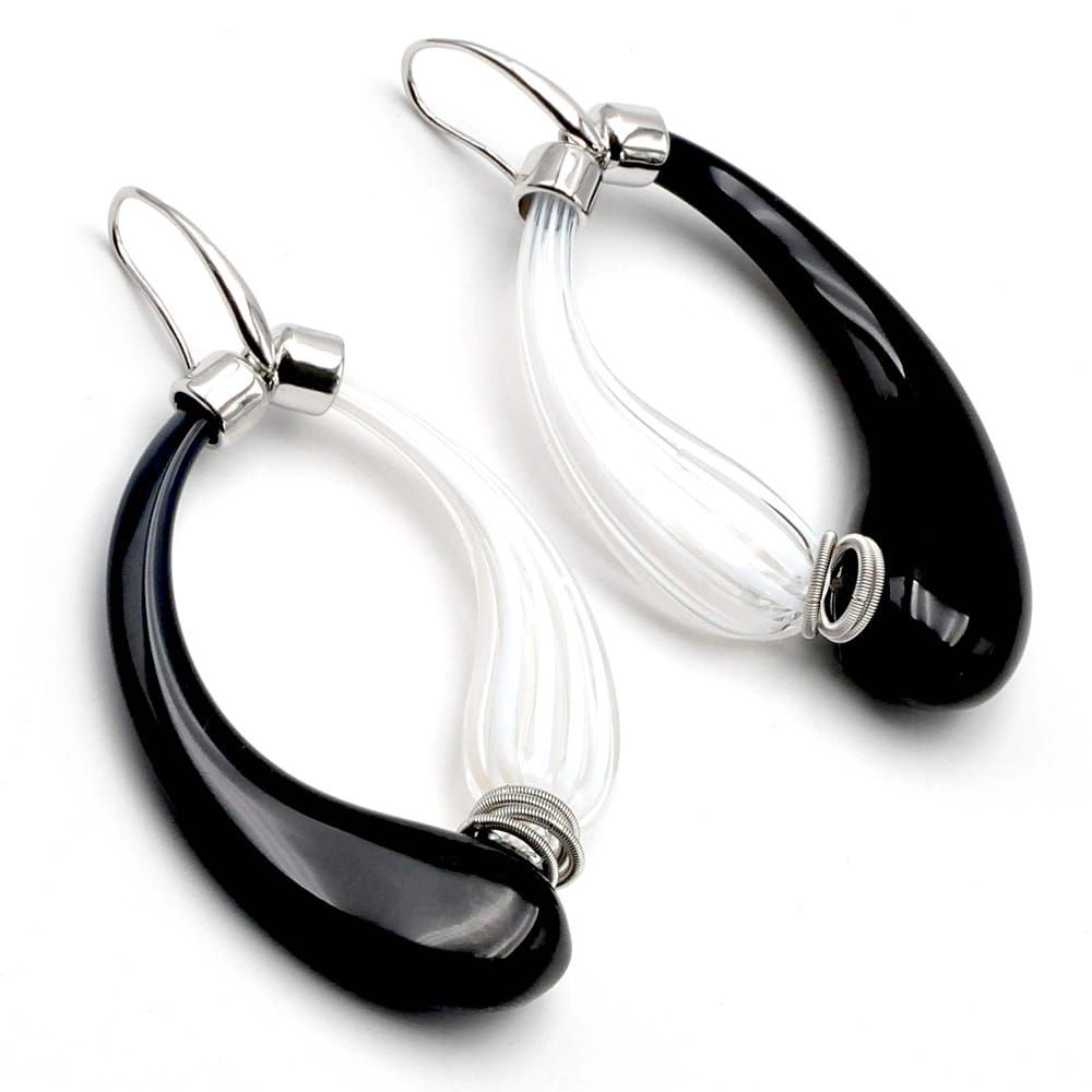 Mio black and white stripes - black and white murano glass earrings creoles genuine glass of venice