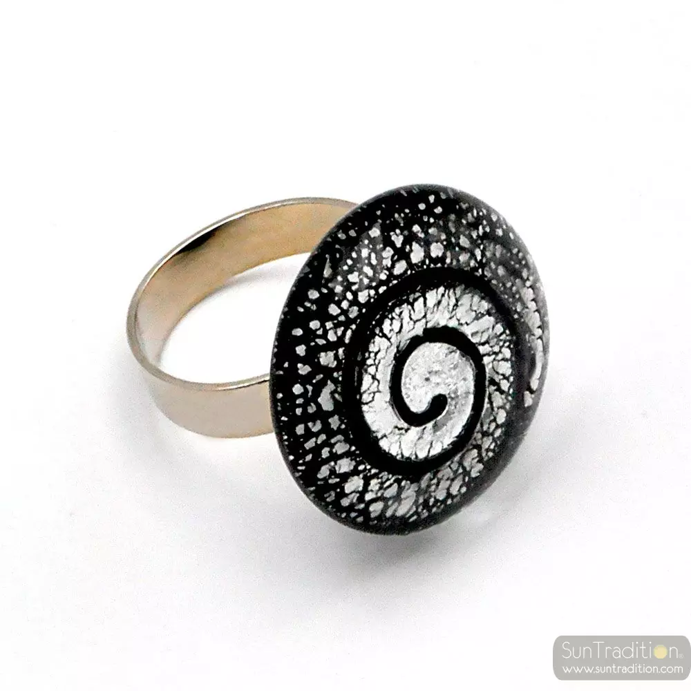Colimacon czarny i srebrny pierścień ze szkła murano