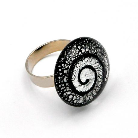 Colimacon czarny i srebrny pierścień ze szkła murano