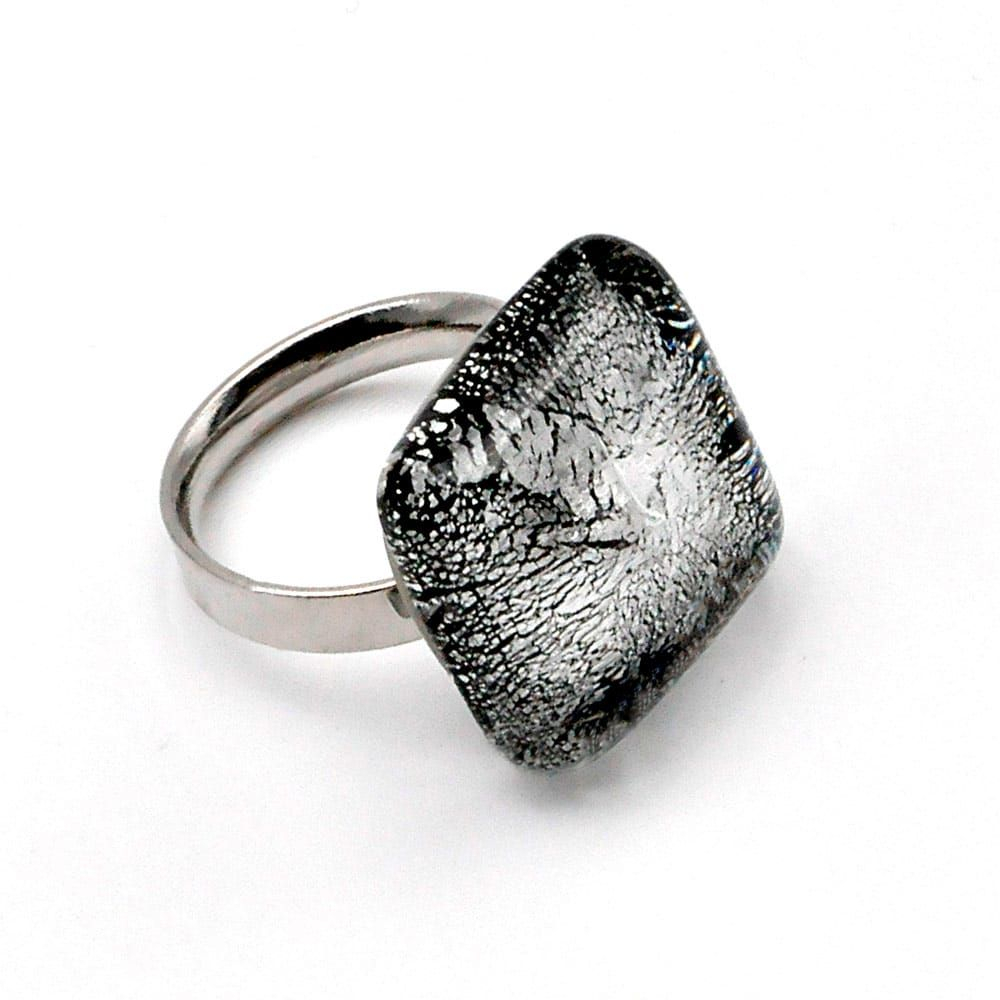Square silver och svart ring craquele murano glas