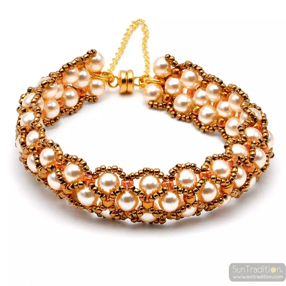 Gold glass pearl bracelet renaissance