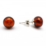 Boucles d'oreilles clou ambre fonce en verre de venise