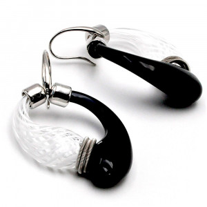 Mio noir et rayures blanches petite taille - boucles d'oreilles creoles noir et blanc soufflé verre de murano de venise