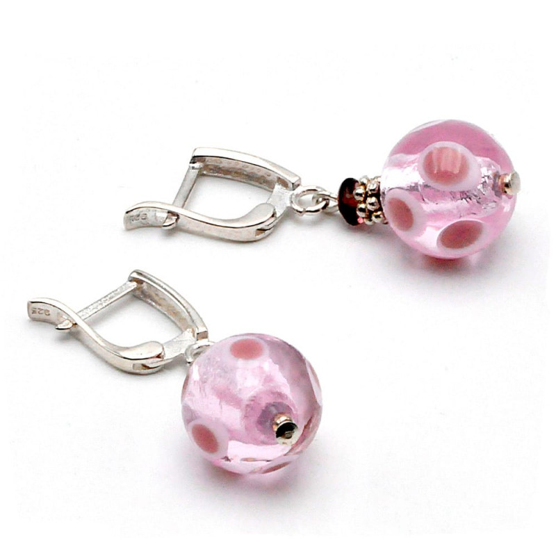 Boucles d'oreilles dormeuses mauve verre de murano de venise