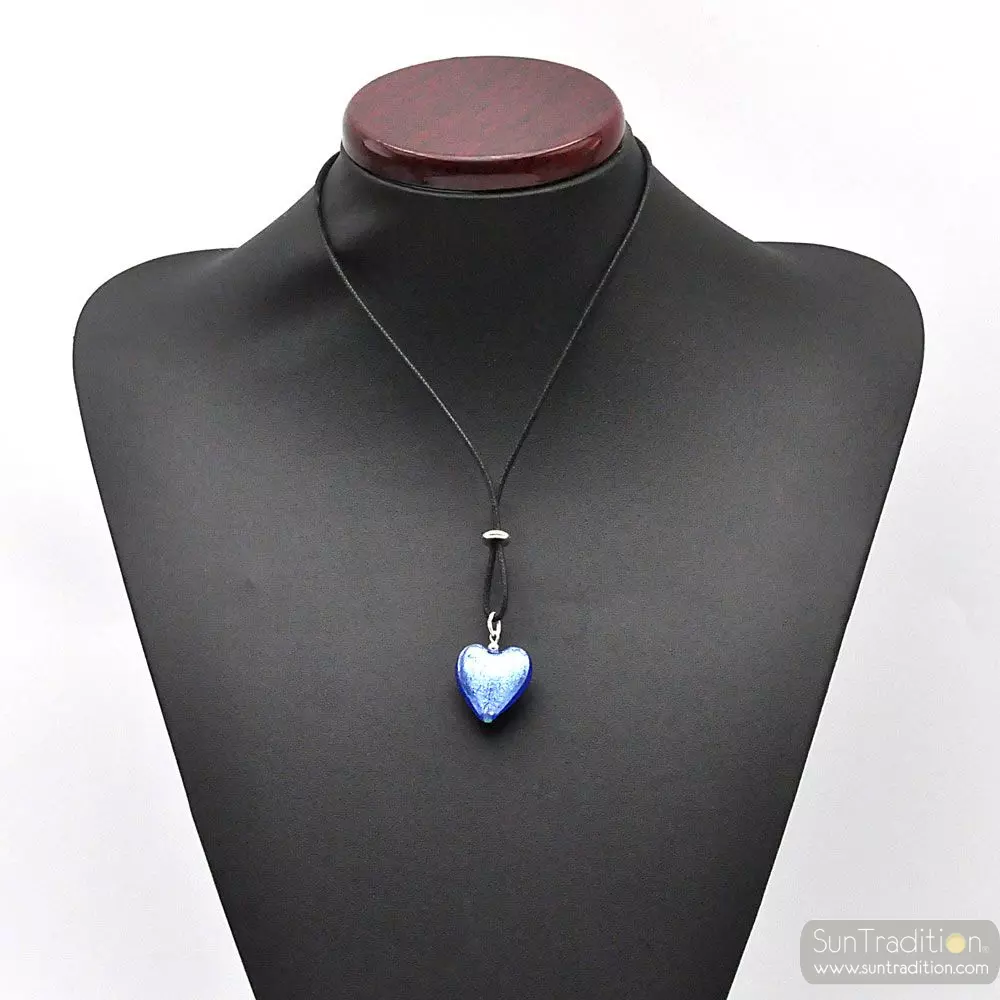 Pendentif en verre de murano coeur bleu