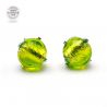 Boucles d'oreilles clou vert citron en veritable verre de murano de venise