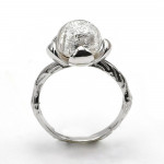 Sterling silver flower and silver pearl ring in murano glass