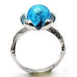 Bague fleur argent massif et perle bleue clair