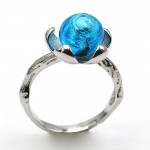 Bague argent massif et perle bleue en verre de murano