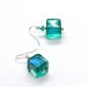 Azuurblauwe Dicroic Cube - Blauwe oorbellen van Murano-glas