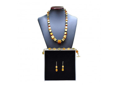 Conjunto verde y oro de joyas de verdadero cristal de murano de venecia