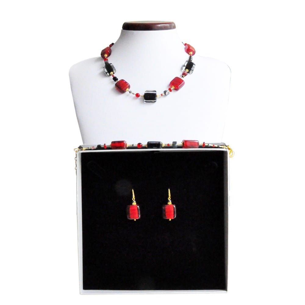 Conjunto de joyas de murano rojo y negro