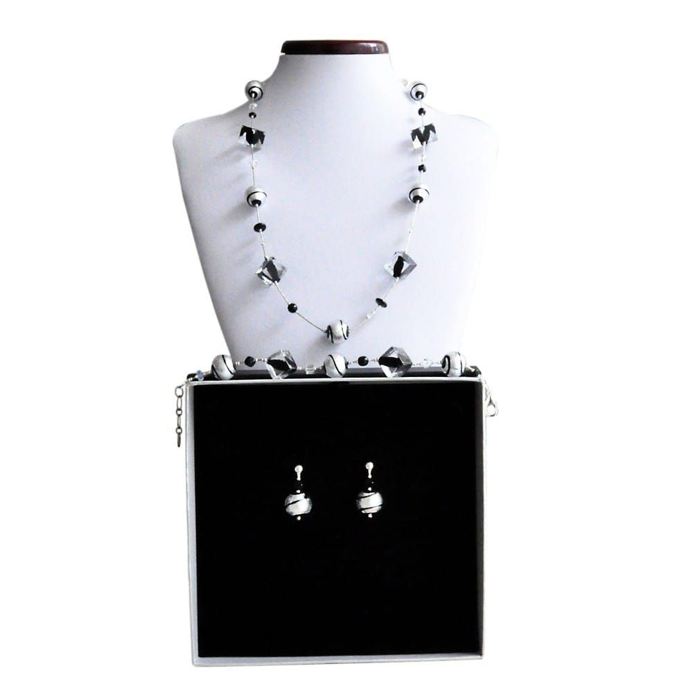 Rumba svart - smykker sett perler svart kube i glass i venice